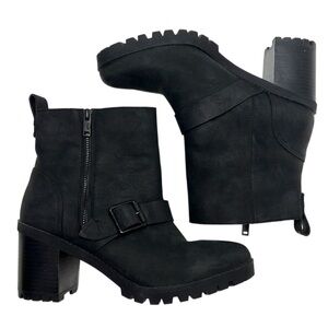 UGG Black Fern Chelsea Chunky Lug Block Heeled Ankle Boots